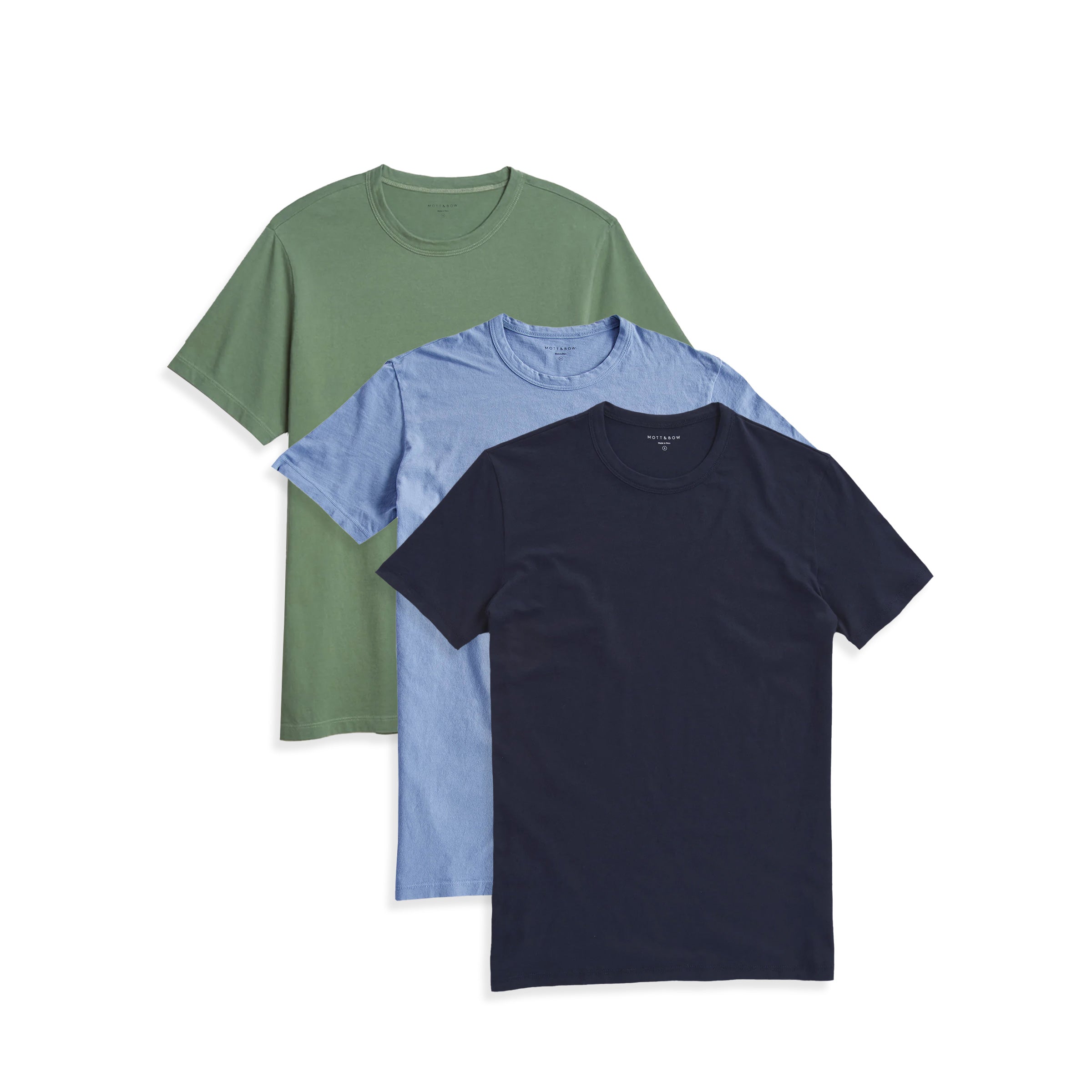  wearing Navy/California Blue/Olive Classic Crew Driggs 3-Pack