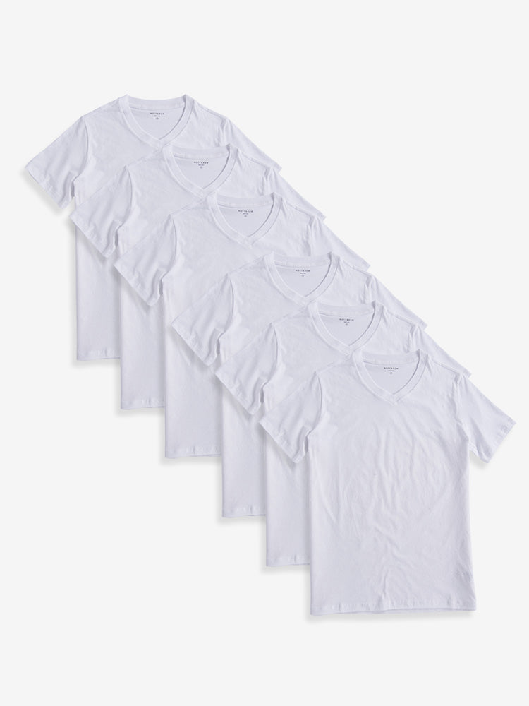 Men wearing Negro/Blanco Classic V-Neck Driggs 6-Pack tees