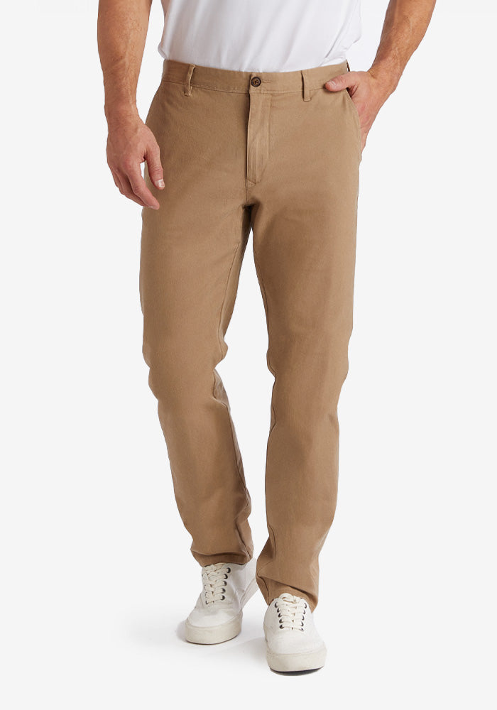 Men wearing Khaki The Twill Chino Charles