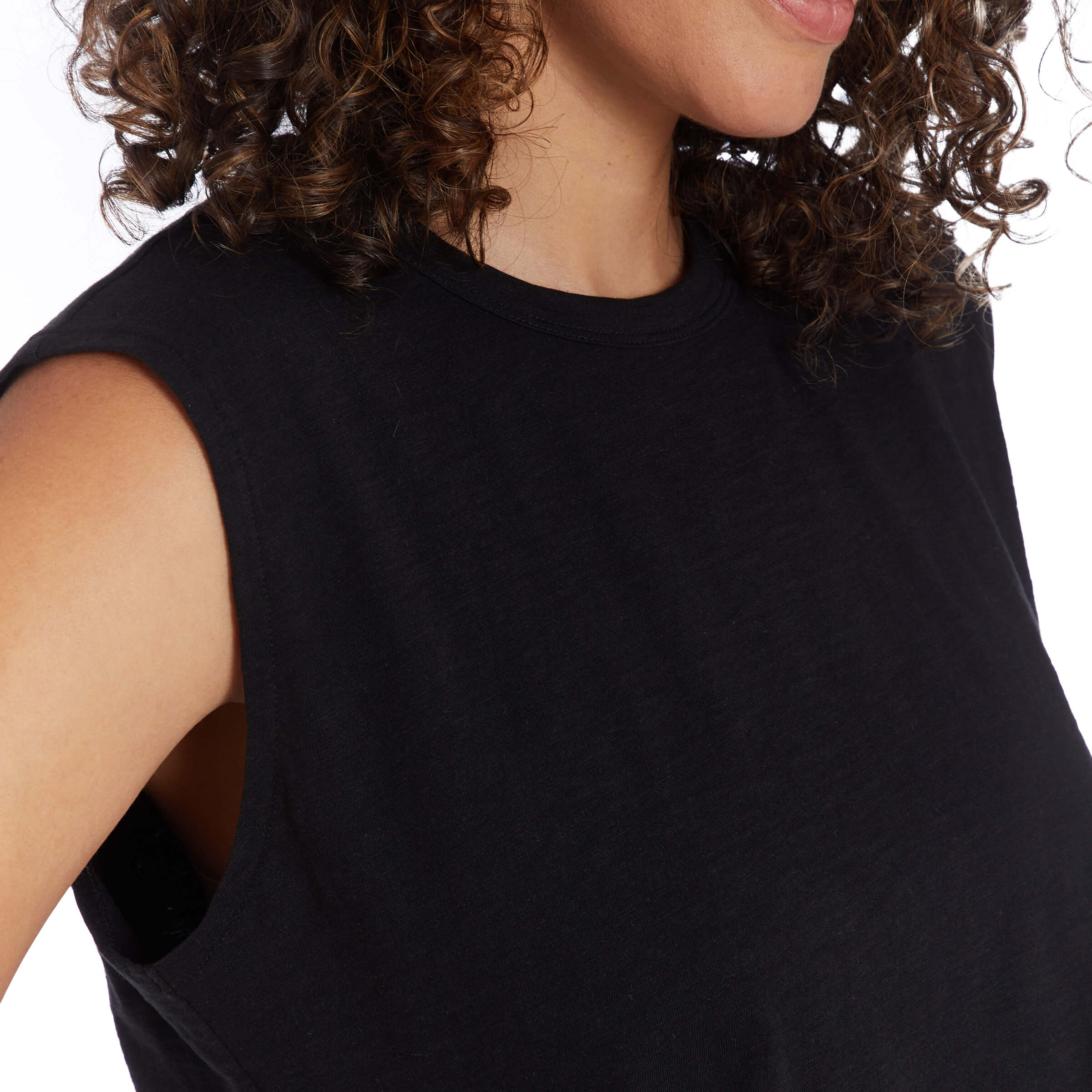 Women wearing Negro Relaxed Slub Tank Tee