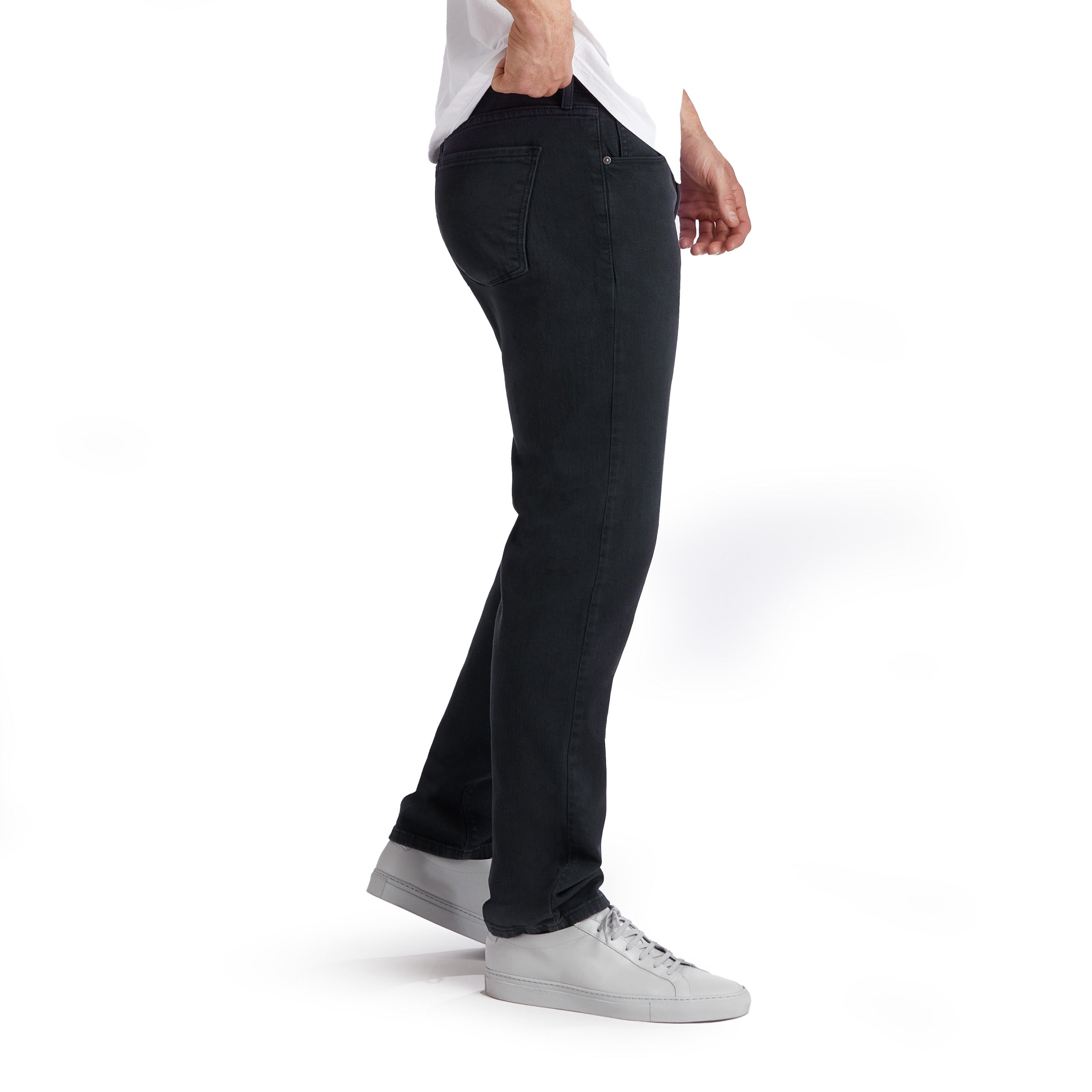 Men wearing Midnight Slim Mercer Jeans