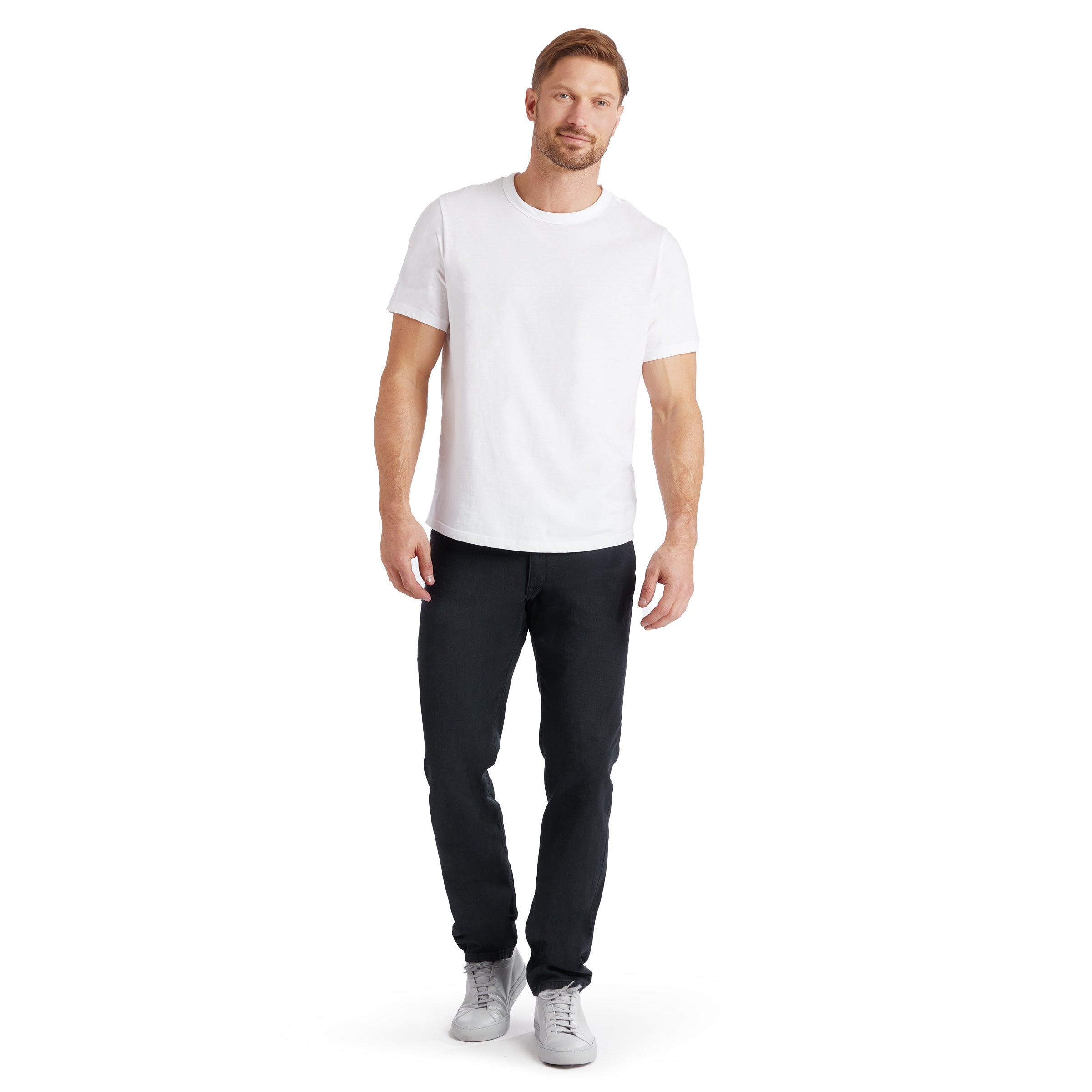 Men wearing Midnight Slim Mercer Jeans