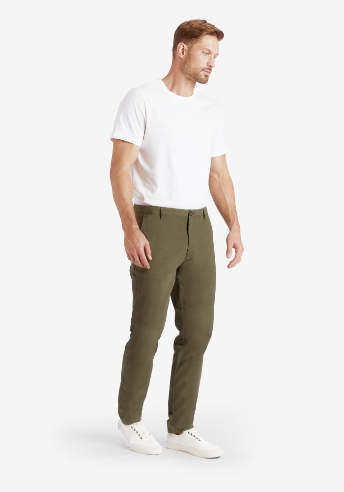 Men wearing Green The Twill Chino Charles