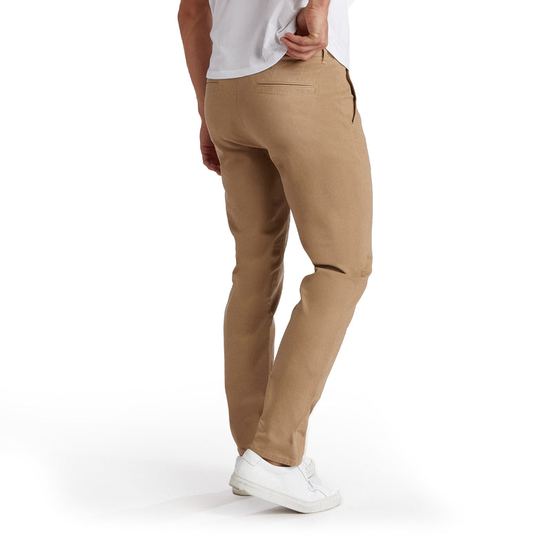 Men wearing Khaki The Twill Chino Charles