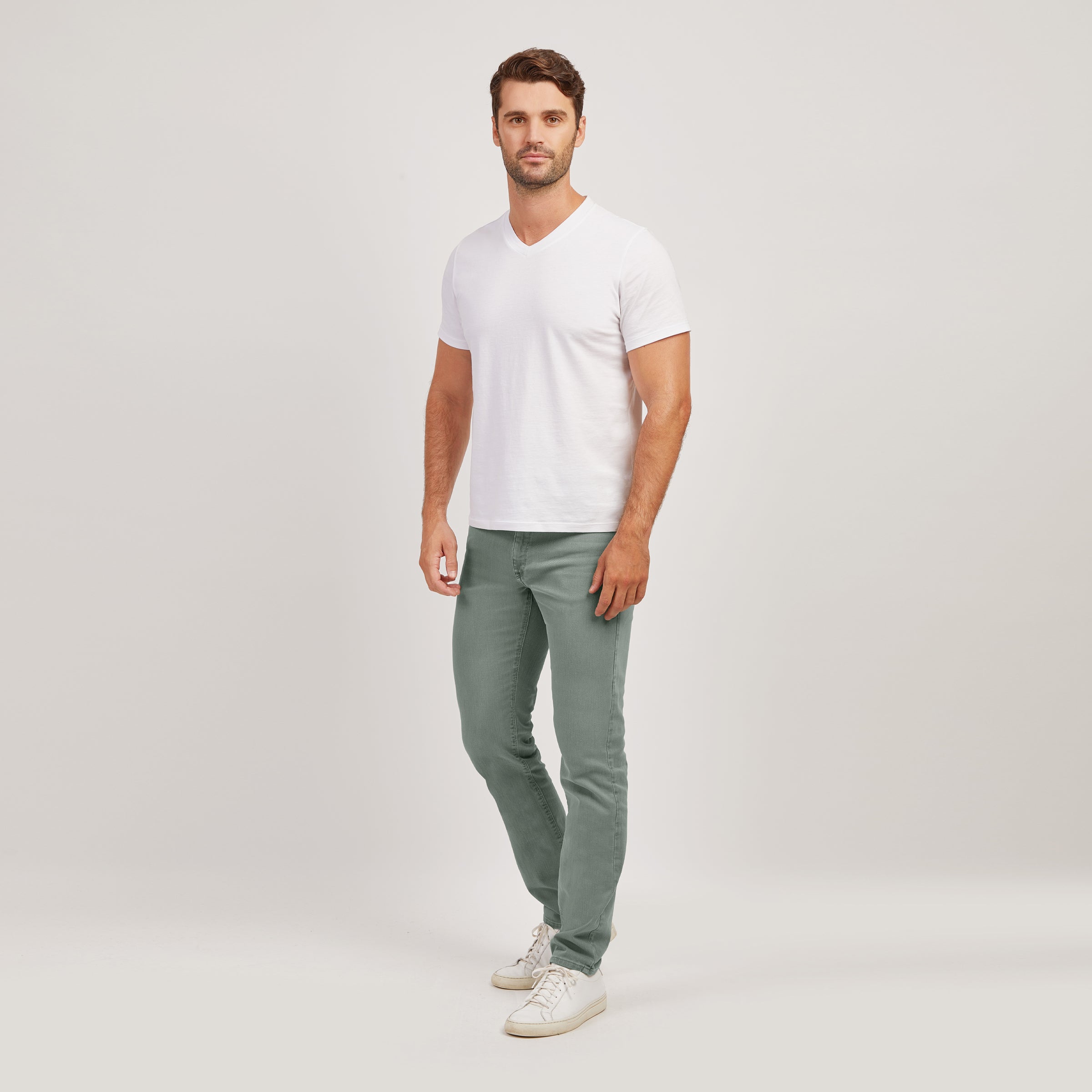 Men wearing Kaki Slim Mercer Jeans