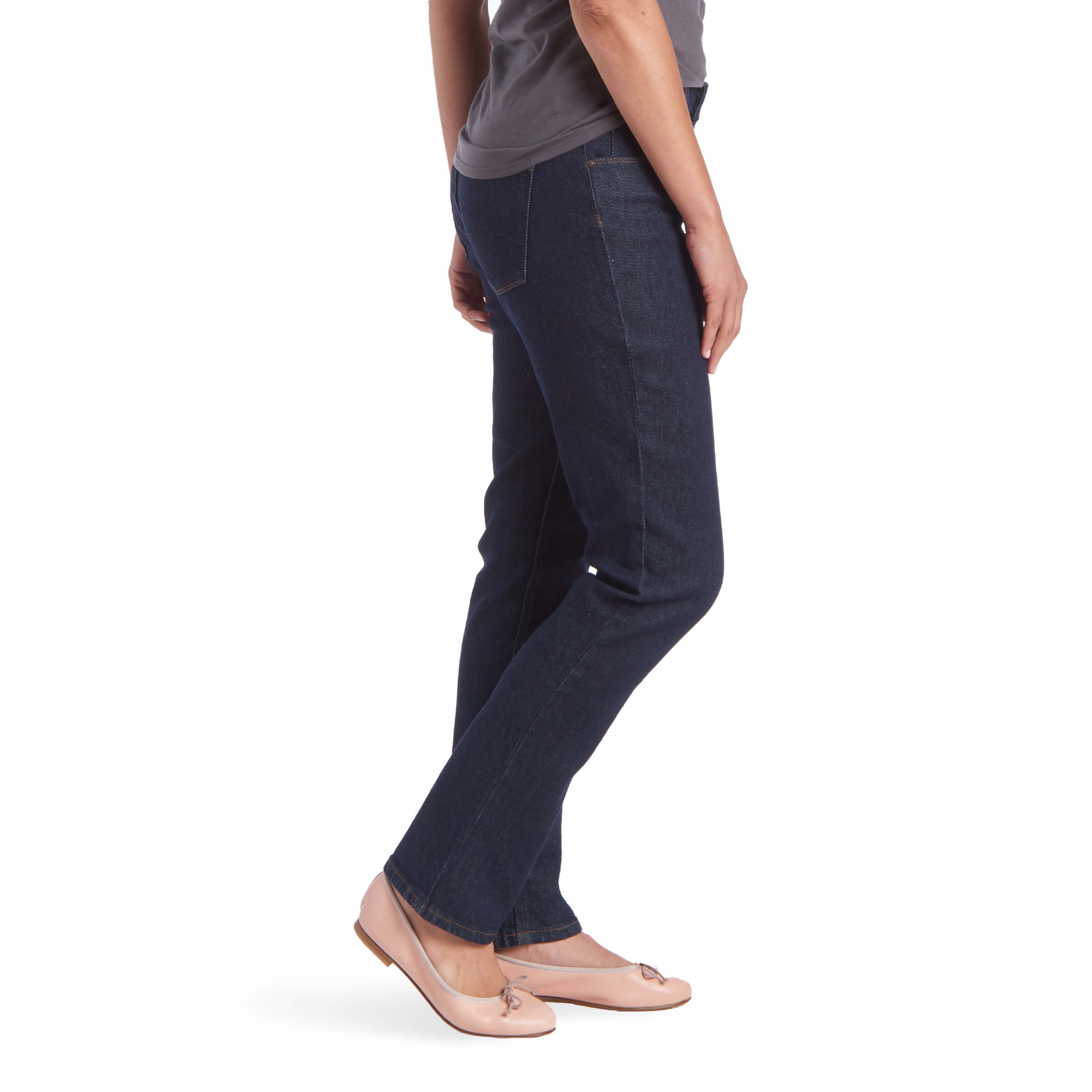 Women wearing Azul oscuro Slim Straight Grand Jeans