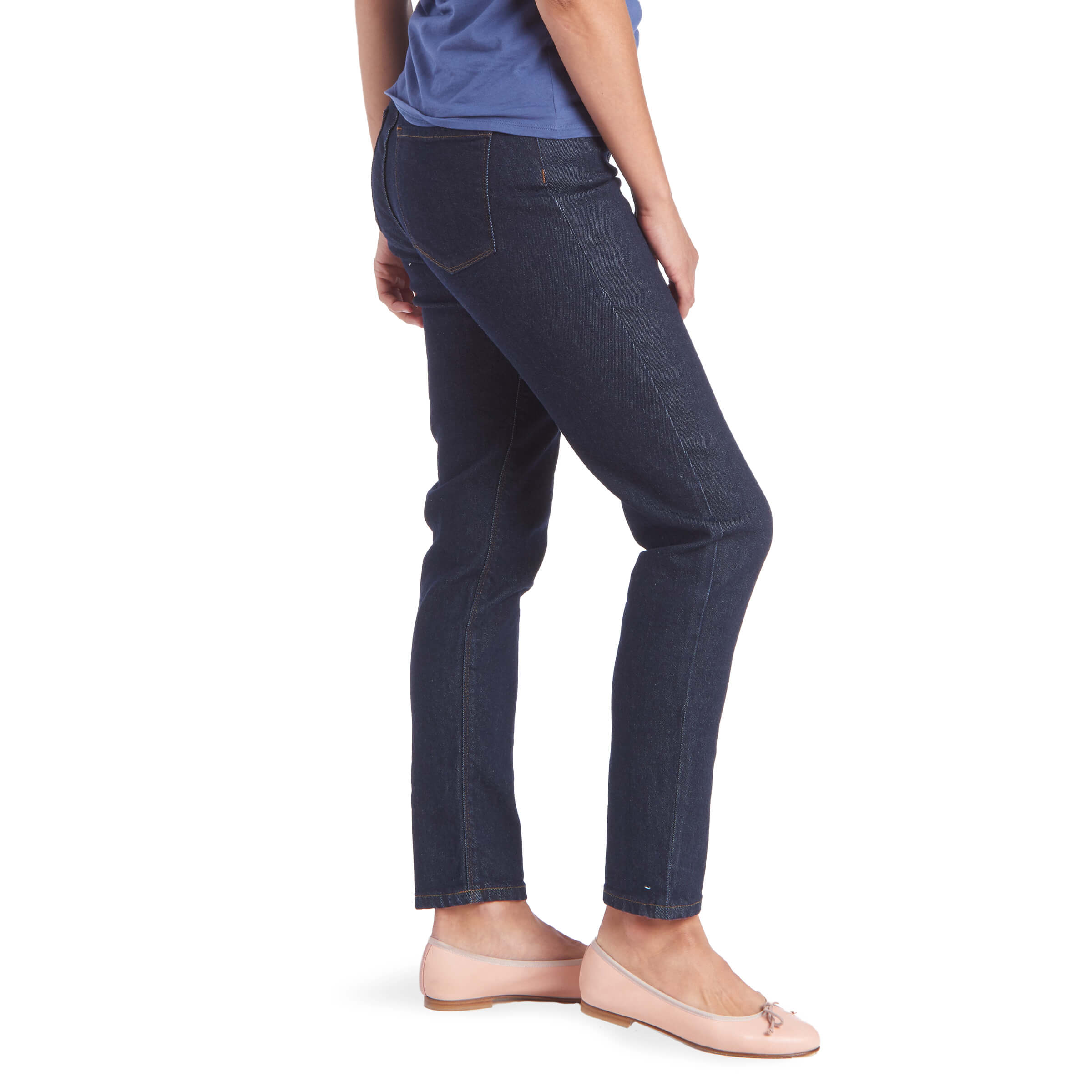 Women wearing Dark Blue Mom Grand Jeans