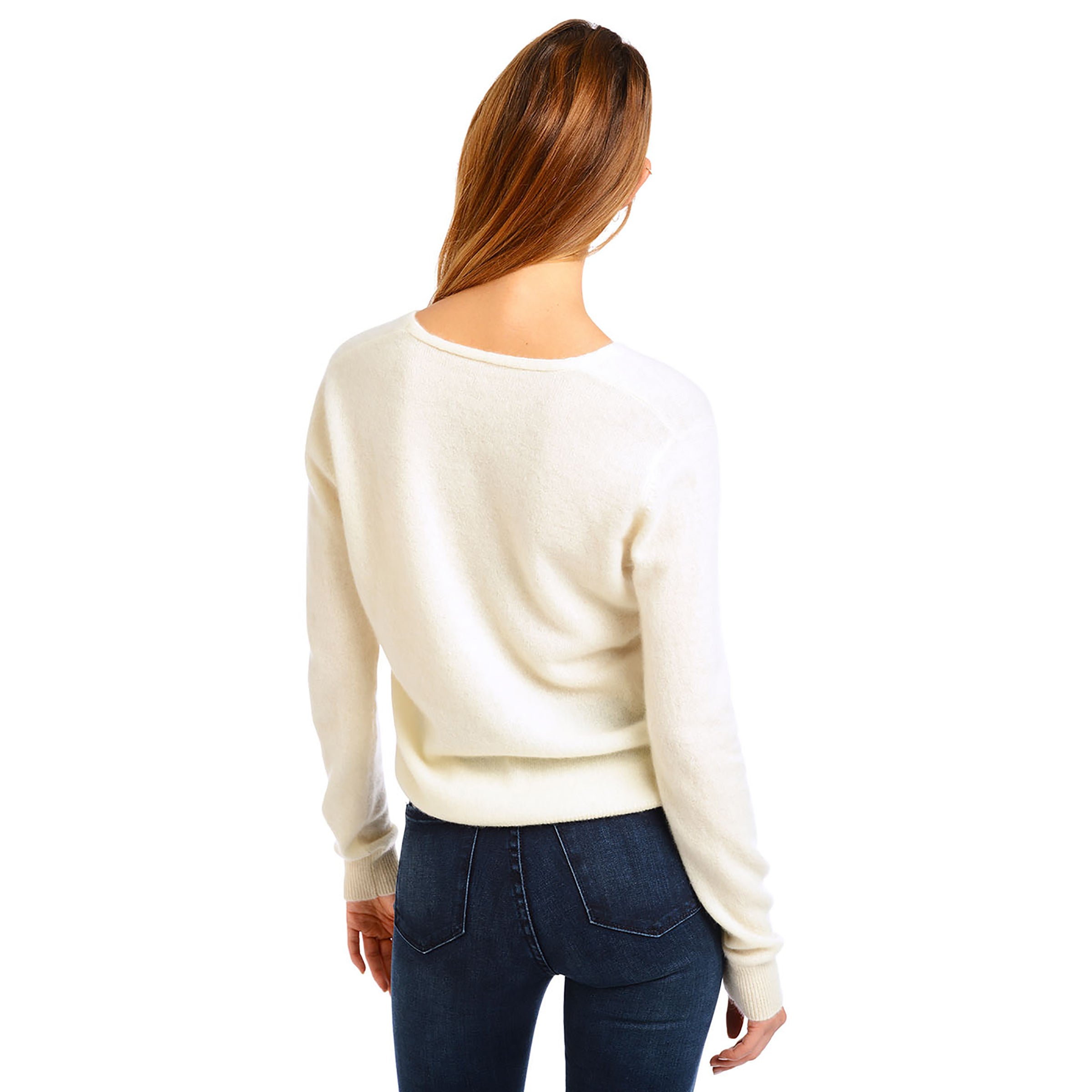 Women wearing Crème Cashmere V-Neck Willow Sweater